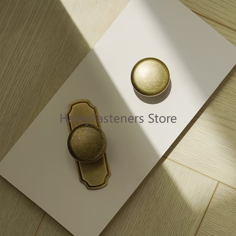 Furniture Hardware With Backplate - ลูกบิดตู้ทองเหลืองโบราณสไตล์กลางศตวรรษ พร้อมแผ่นรองด้านหลัง มือจับและลูกบิดเฟอร์นิเจอร์ ฮาร์ดแวร์ตู้สไตล์เรโทร โลหะผสมสังกะสี สำหรับห้องครัว