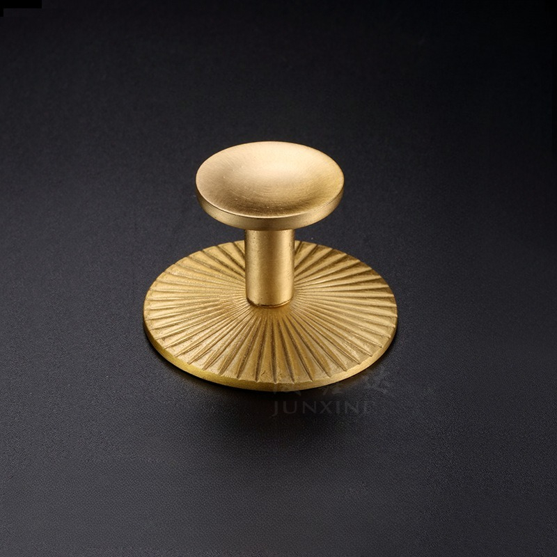 มือจับทองเหลืองสำหรับตู้และลิ้ - Furniture Hardware With Backplate บทวิจารณ์และราคา