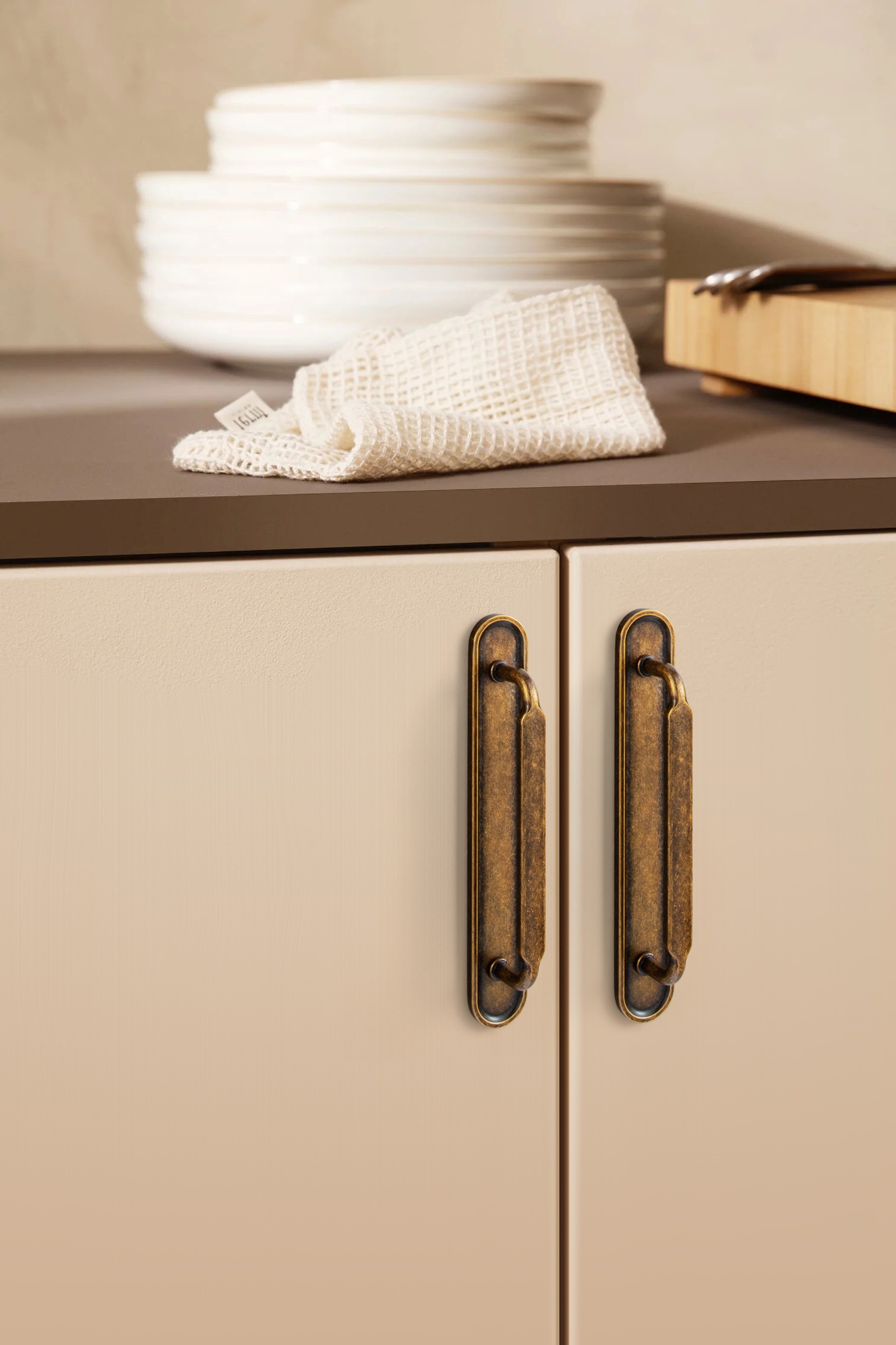Goo-Ki ชุด 2 ชิ้น มือจับตู้ทอง - Furniture Hardware With Backplate บทวิจารณ์และราคา