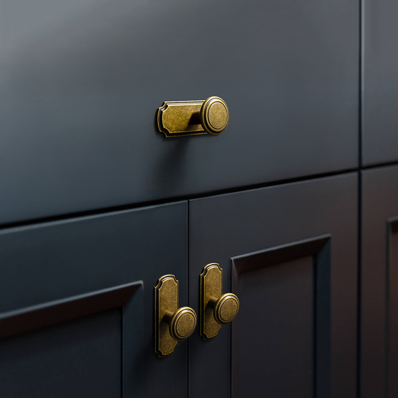 Goo-Ki ทองเหลืองโบราณลิ้นชักลู - Furniture Hardware With Backplate บทวิจารณ์และราคา